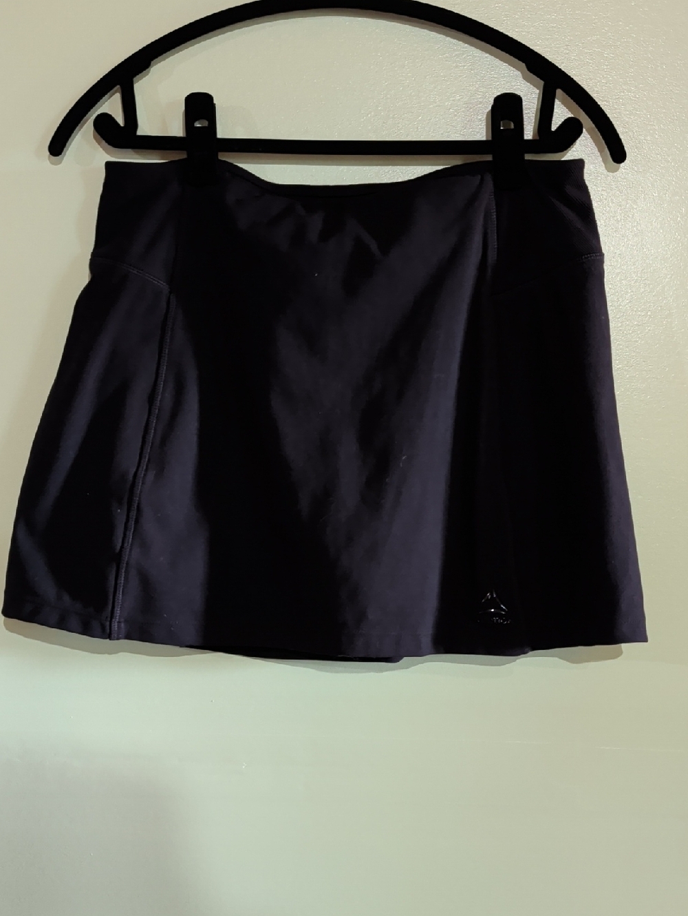 Reebok Black Performance Skort with Subtle Logo Large